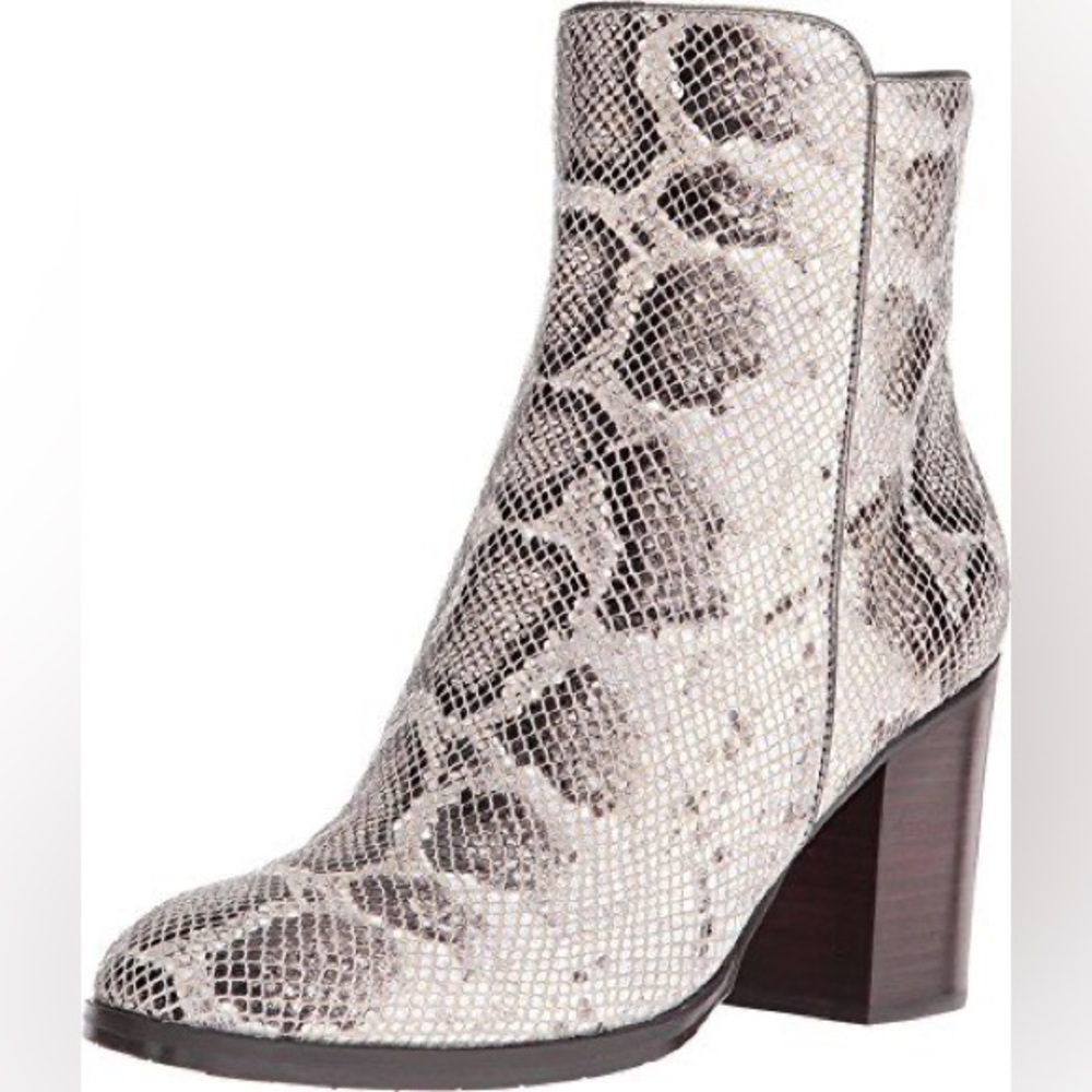 Donald J Pliner Sonoma Bootie